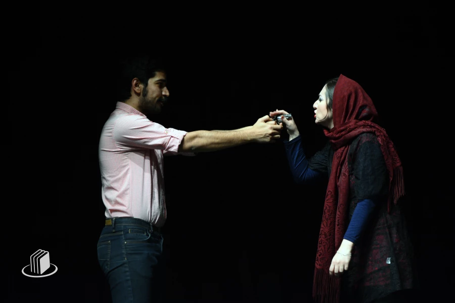 نقد نمایش زمستان 4