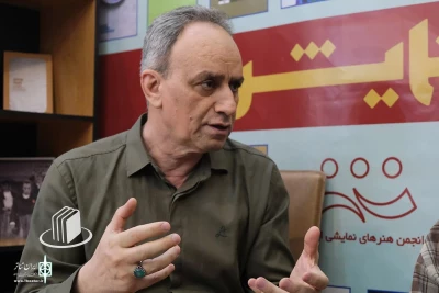 شهرام کرمی:

برخی نمایشنامه‌ها خواندنی و برای نشر است